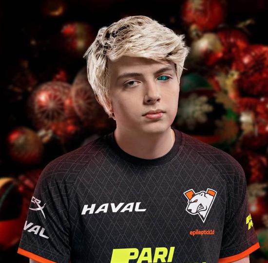 探秘DOTA2最强绝活英雄选手的十大传奇